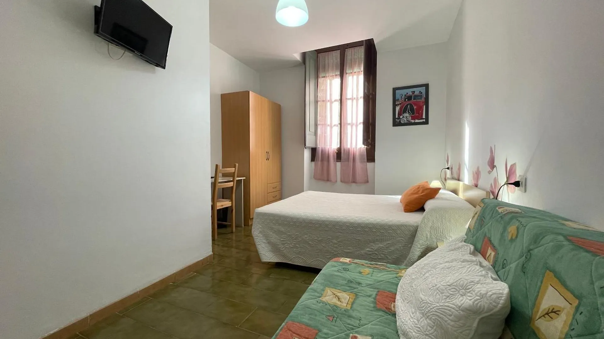 Pension Borras Girona Affittacamere